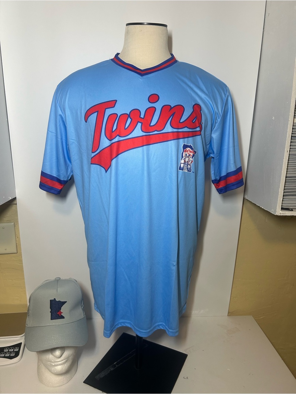 Twins Jersey stitches cooperstown collection NWT with free hat